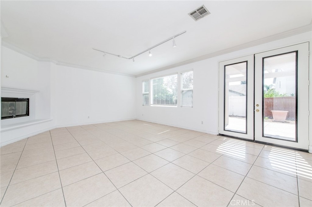 6915 Cedar Creek - Photo 14