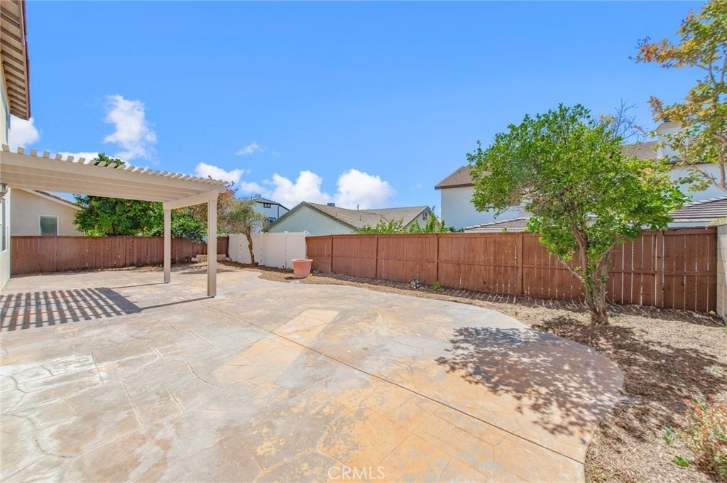 6915 Cedar Creek - Photo 5