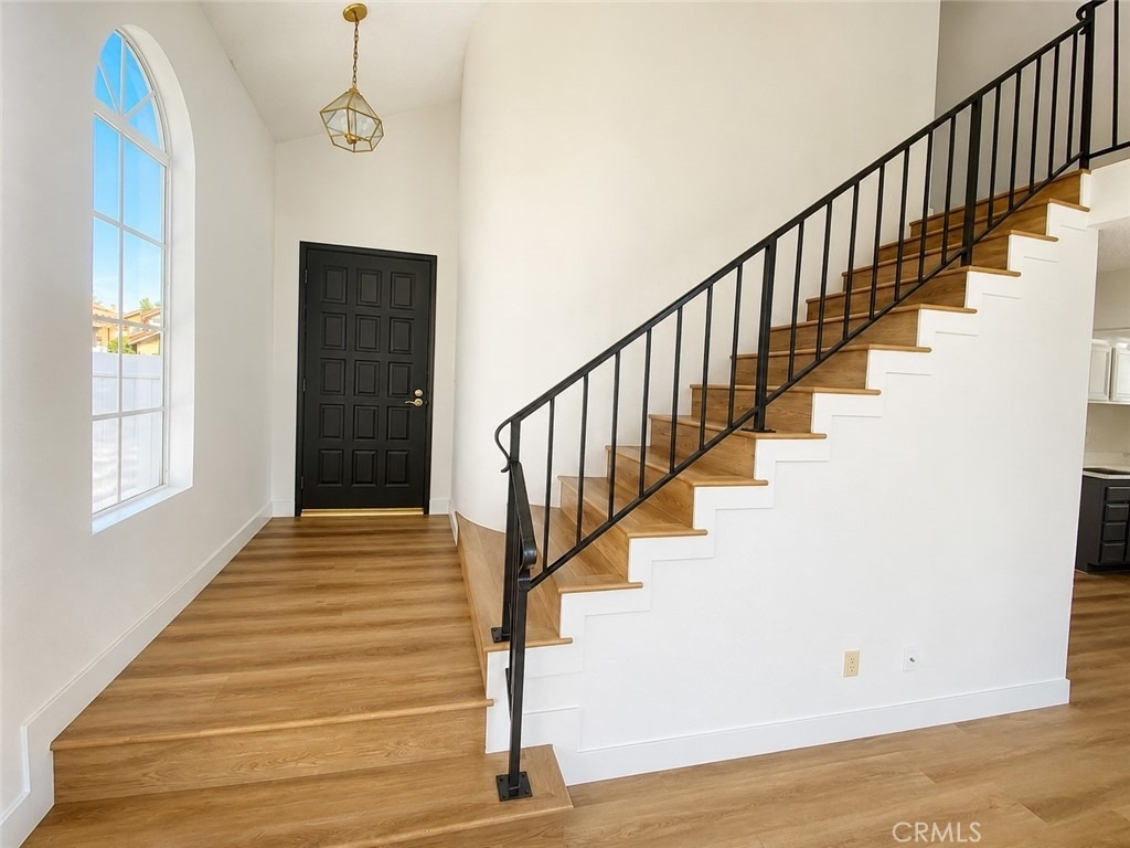 15583 Oak Springs - Photo 3