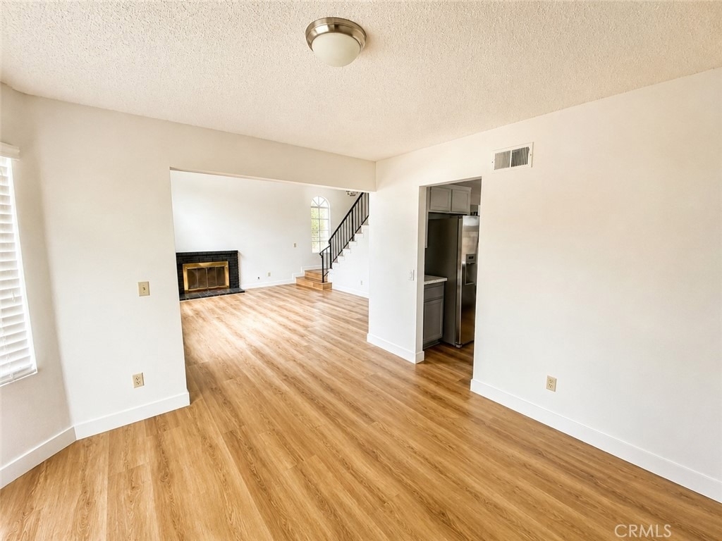 15583 Oak Springs - Photo 17