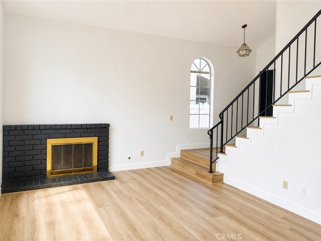 15583 Oak Springs - Photo 8