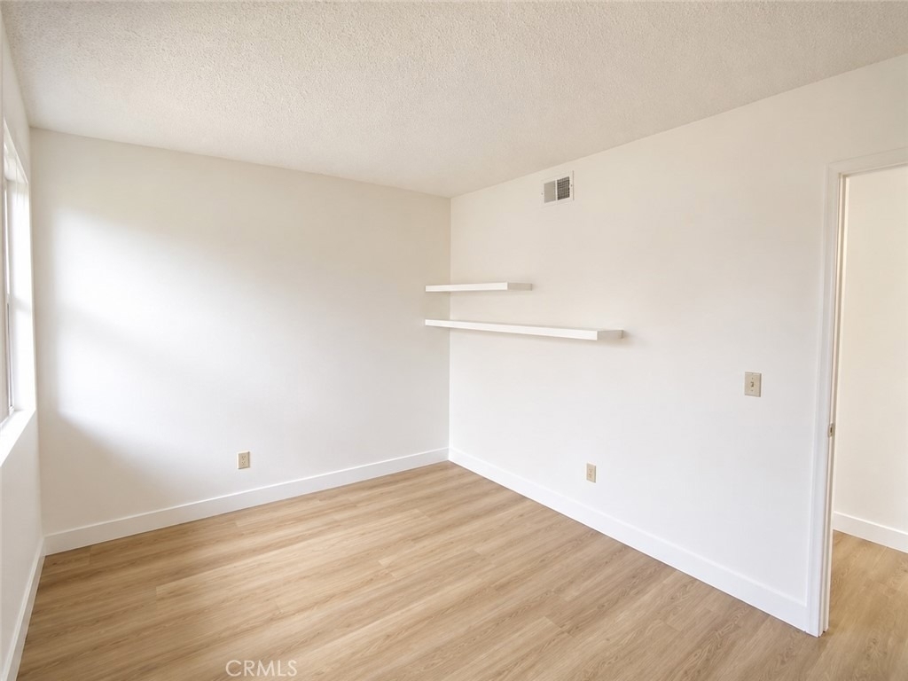 15583 Oak Springs - Photo 18