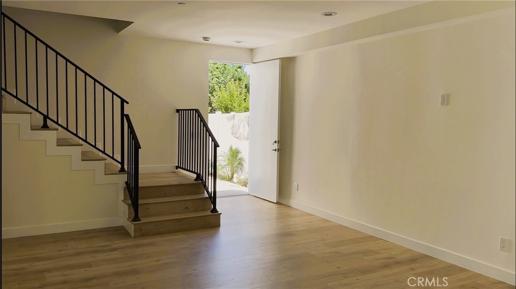 6851 N De Celis Place - Photo 2