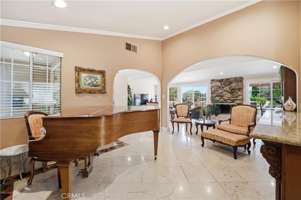 5543 Mason Avenue - Photo 13