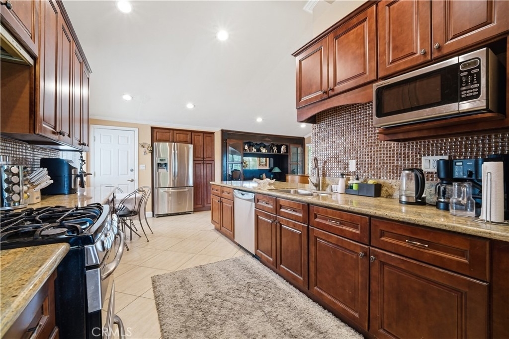 5543 Mason Avenue - Photo 11