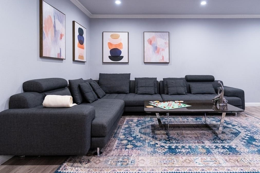 4358 Mammoth Avenue - Photo 2