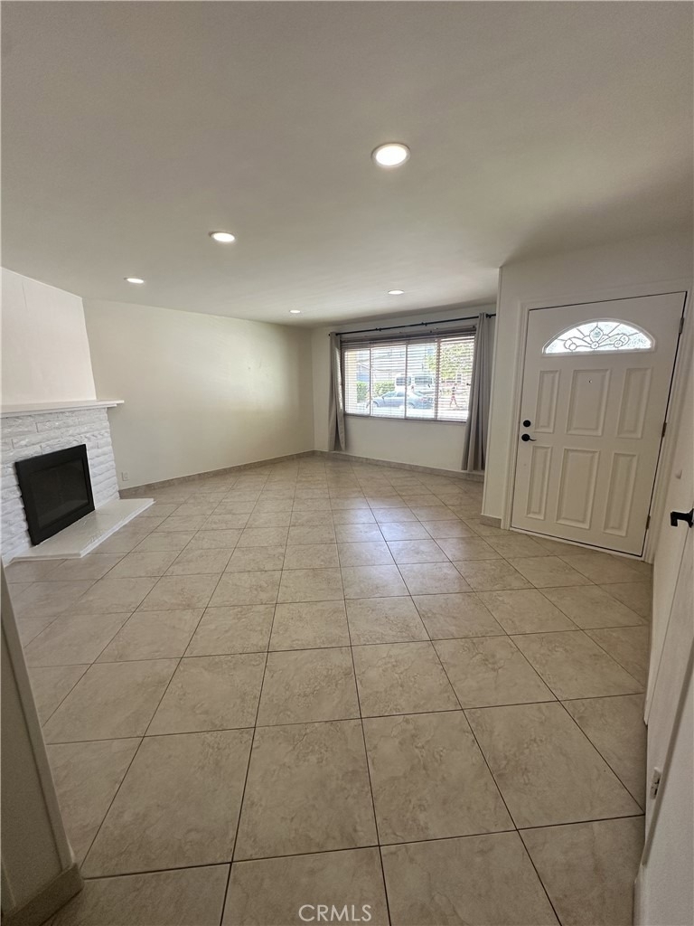 6683 Gross - Photo 2