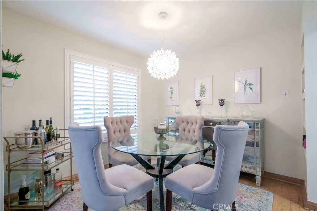4425 Whitsett - Photo 8