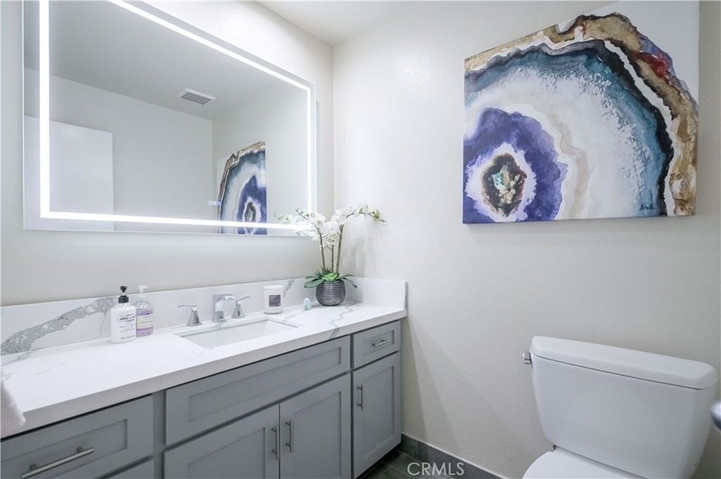 4425 Whitsett - Photo 20