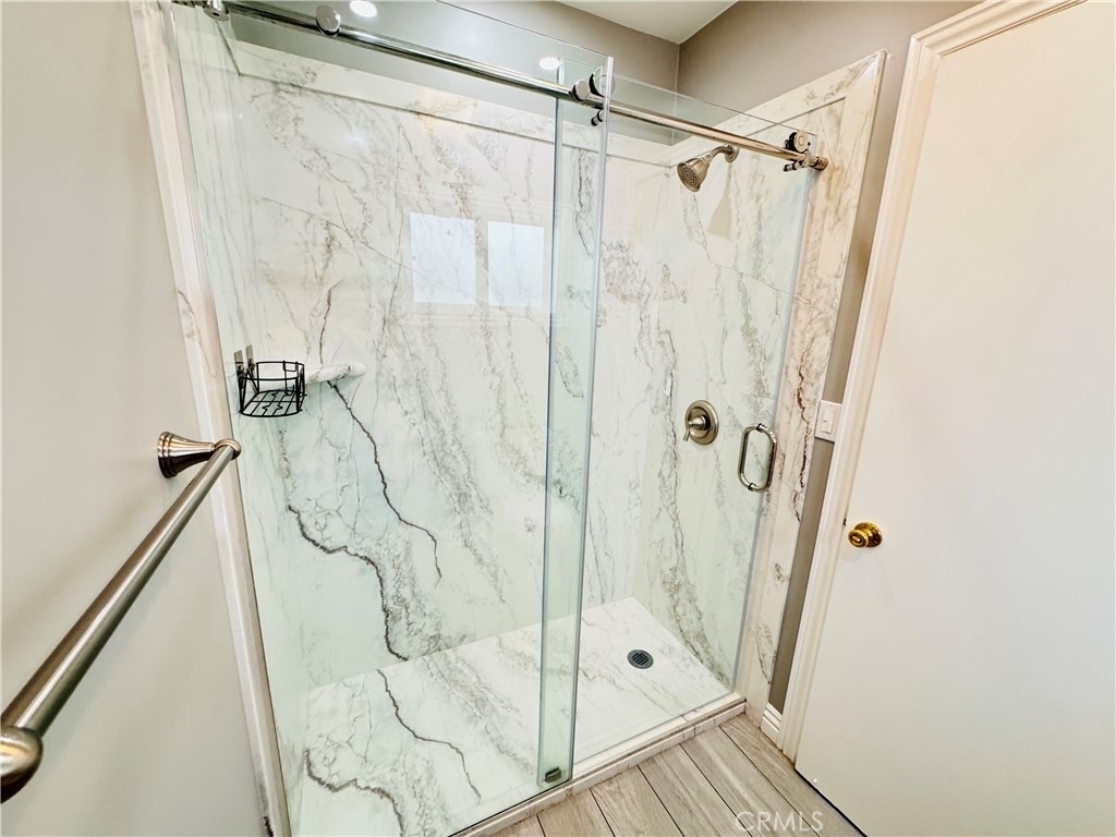 7515 Sunnybrae Avenue - Photo 12