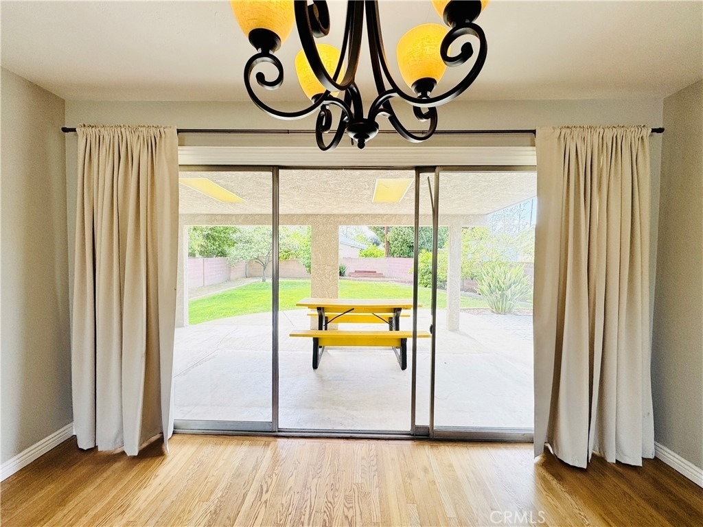 7515 Sunnybrae Avenue - Photo 4