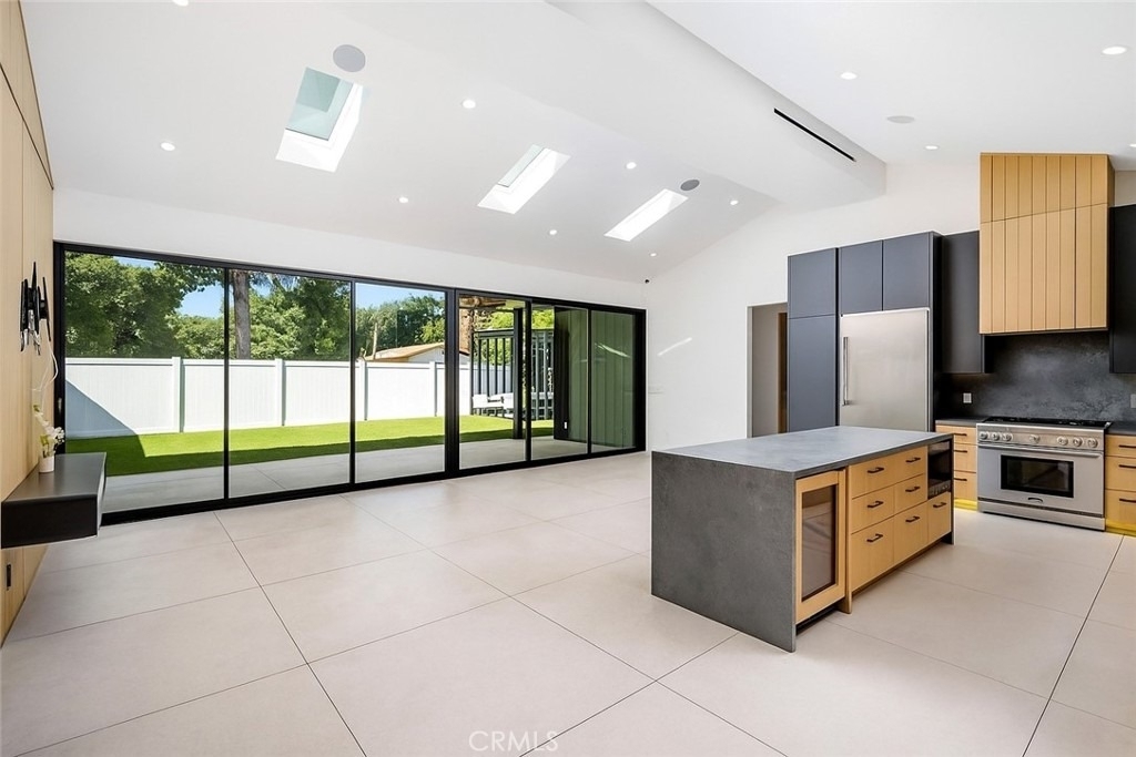 22843 Dolorosa Street - Photo 1
