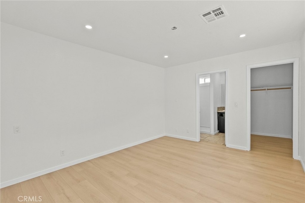 1138 Lakeview - Photo 34