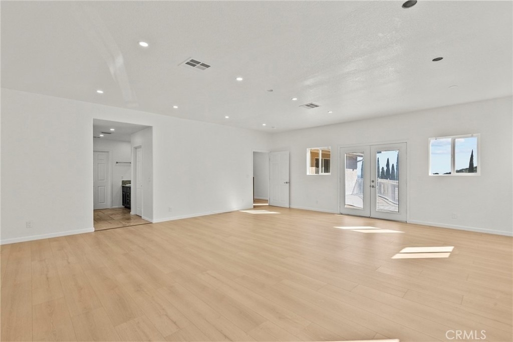 1138 Lakeview - Photo 46
