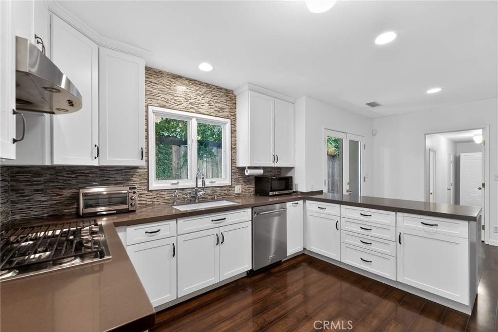 13047 Dickens Street - Photo 7