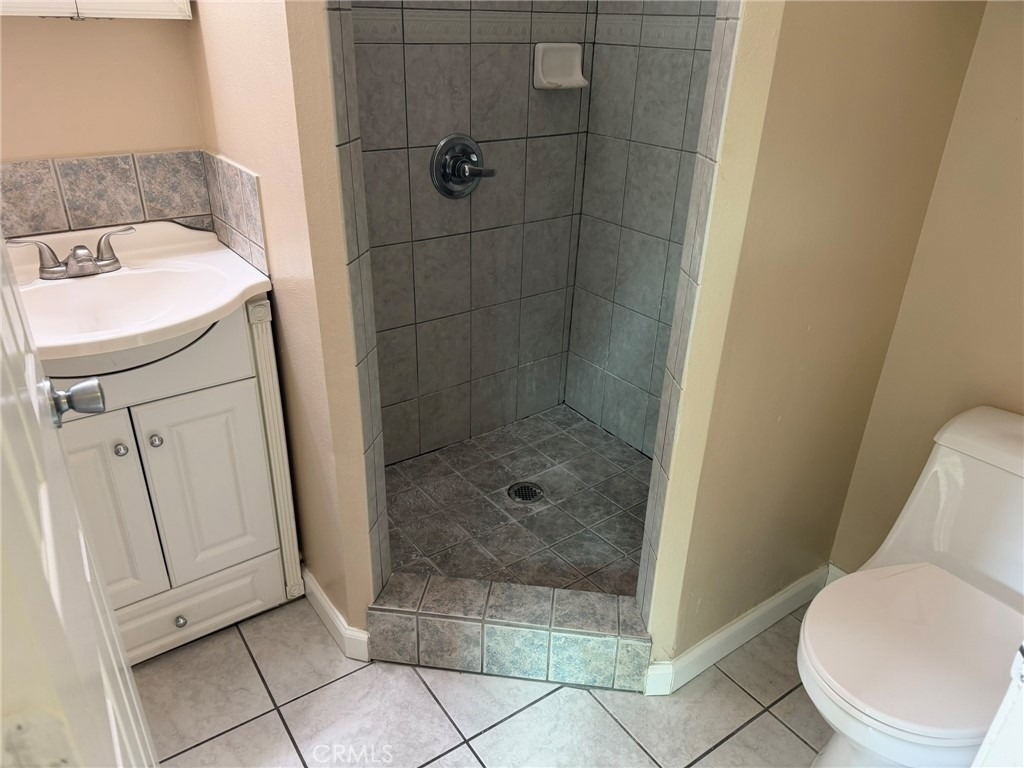 3082 Thurin Avenue - Photo 19