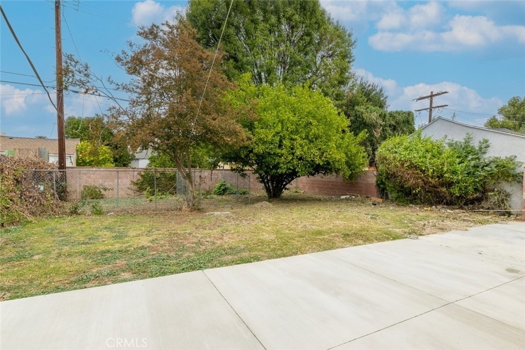 18919 Hart Street - Photo 21