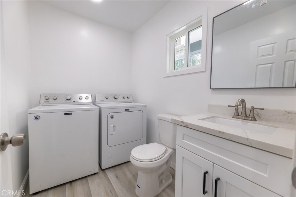 18919 Hart Street - Photo 11
