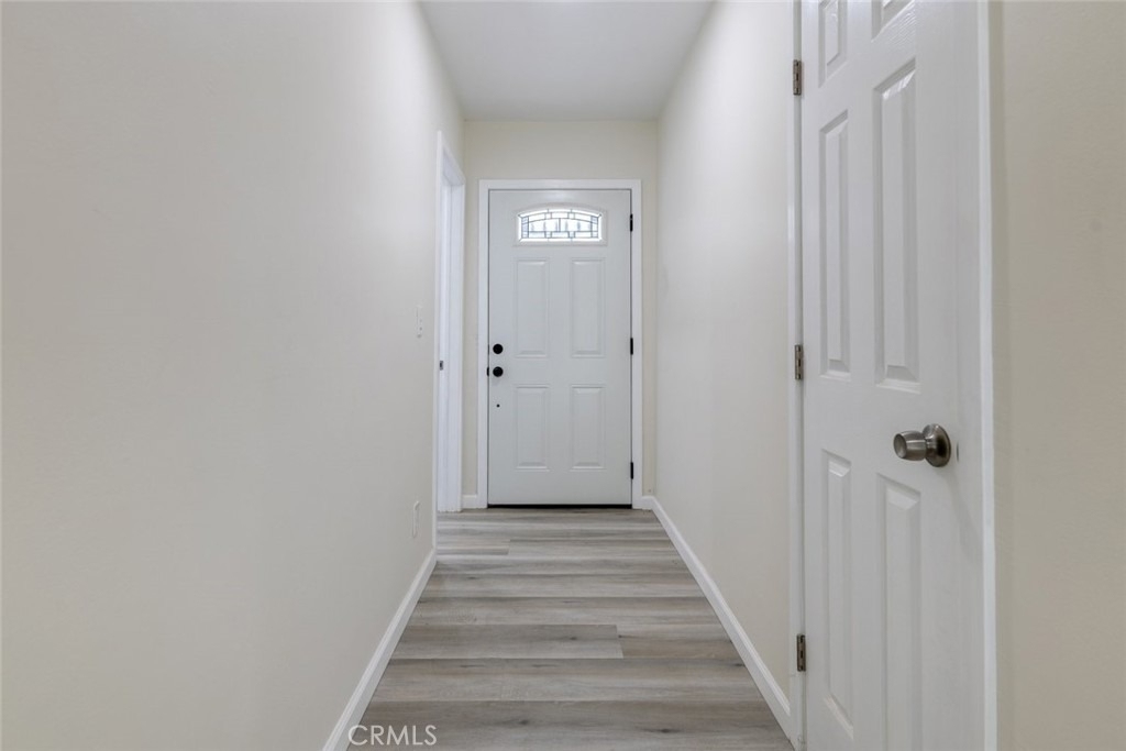 18919 Hart Street - Photo 2