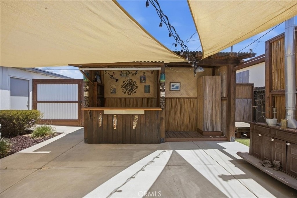 744 Flower Avenue - Photo 28