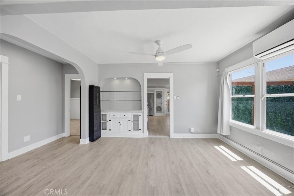 744 Flower Avenue - Photo 33