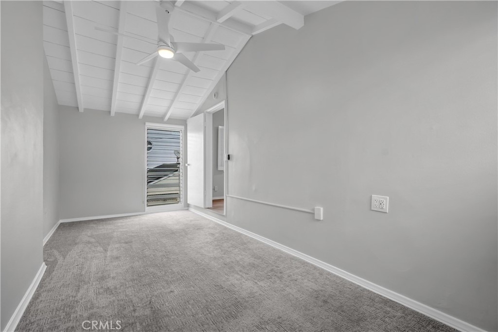 320 Sapphire - Photo 20