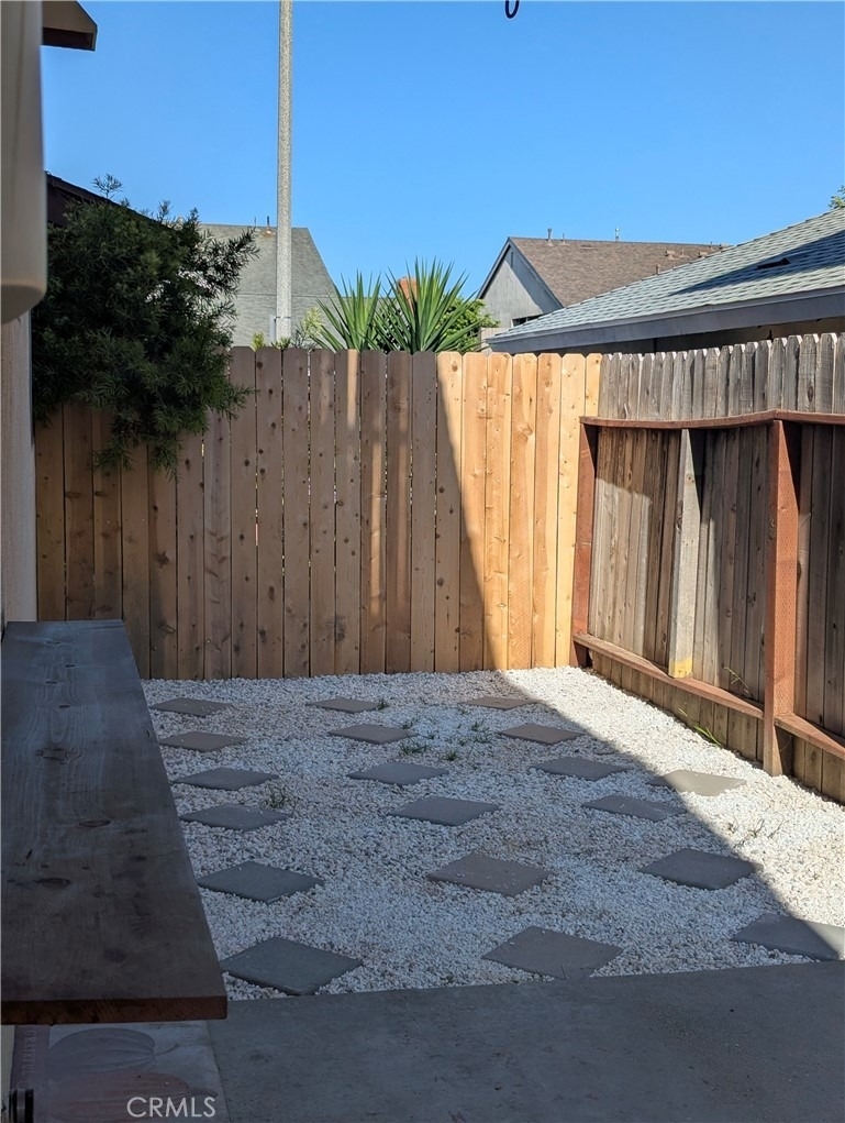 17031 Pinehurst Lane - Photo 5