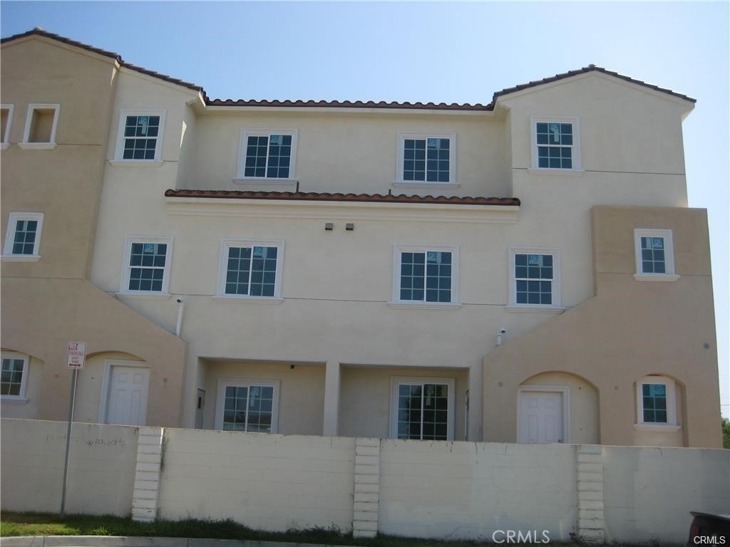 918 W. La Jolla Street - Photo 1
