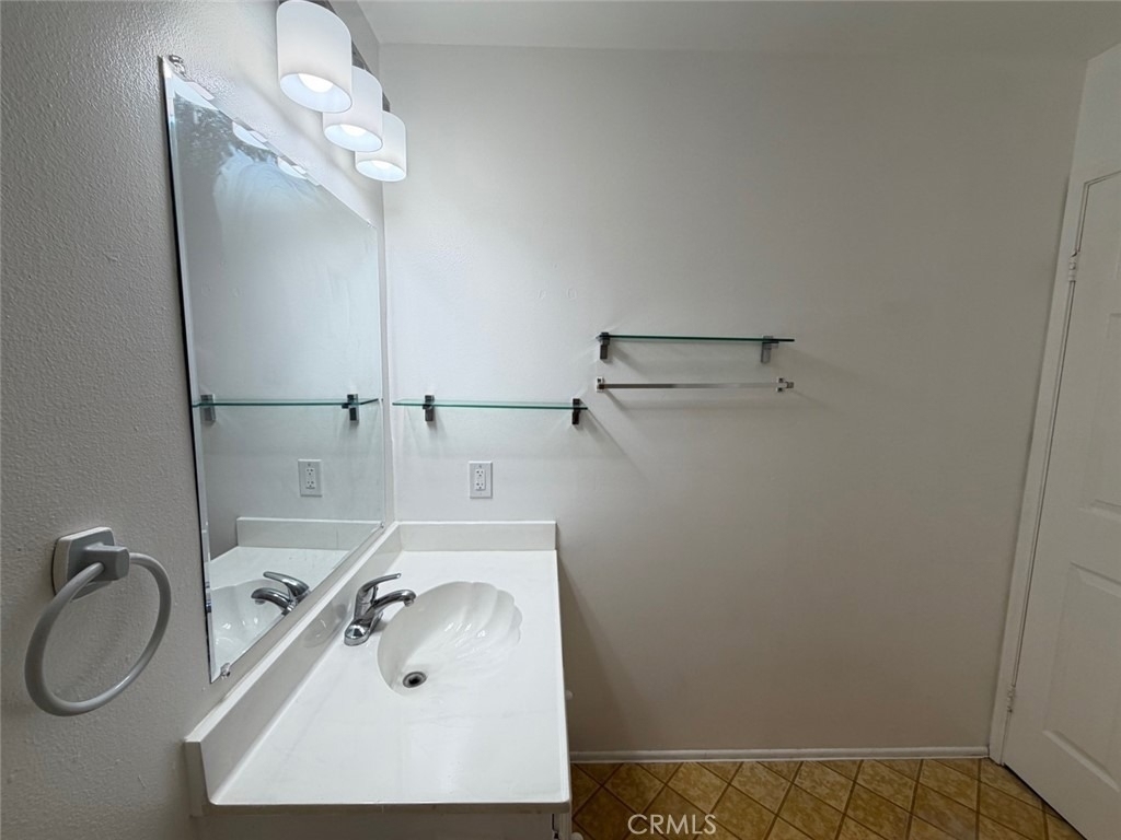 7802 Speer Avenue - Photo 16