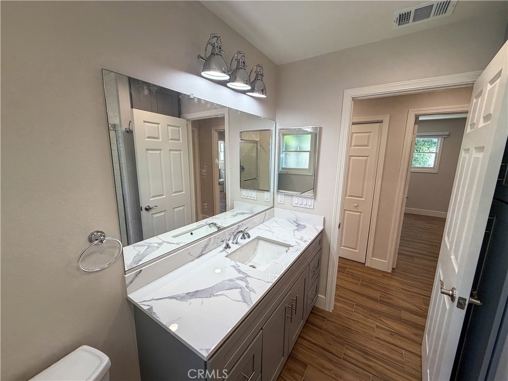 435 N Cypress - Photo 12