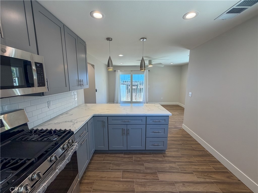 435 N Cypress - Photo 8