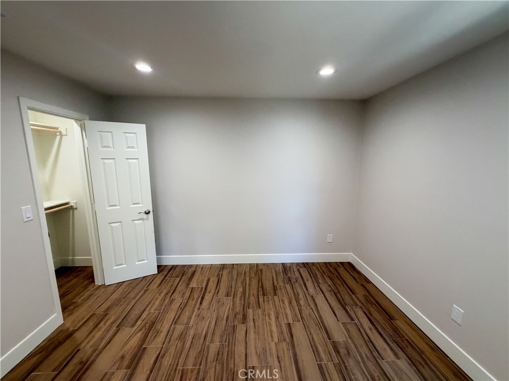 435 N Cypress - Photo 21