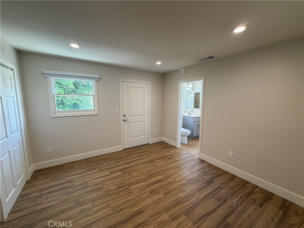 435 N Cypress - Photo 14
