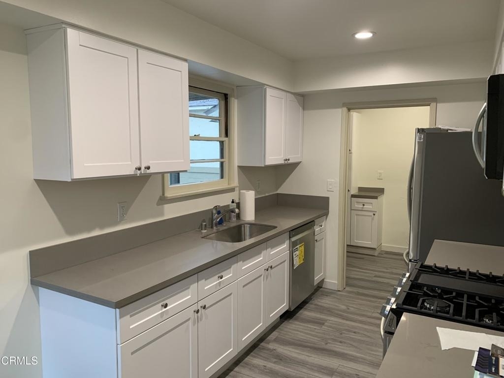 1523 N Grand Oaks Avenue - Photo 12
