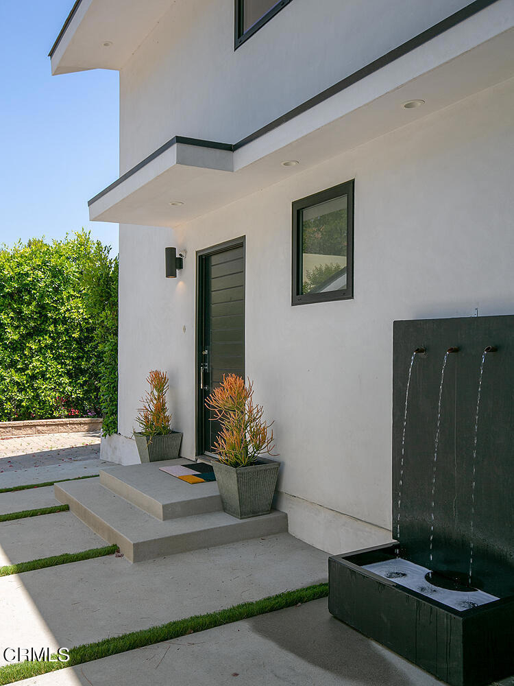 2149 Estes Road - Photo 2