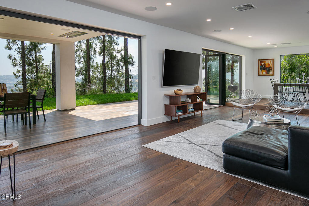 2149 Estes Road - Photo 4
