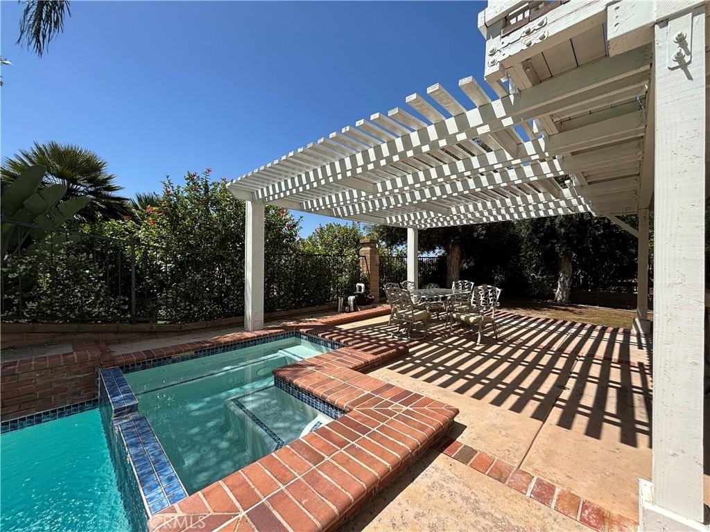 2230 E Vista Mesa - Photo 3