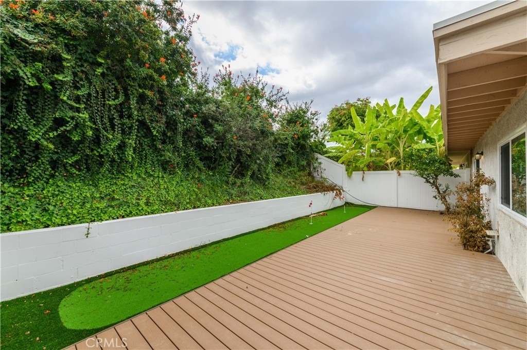 5016 Paseo De Vega - Photo 2