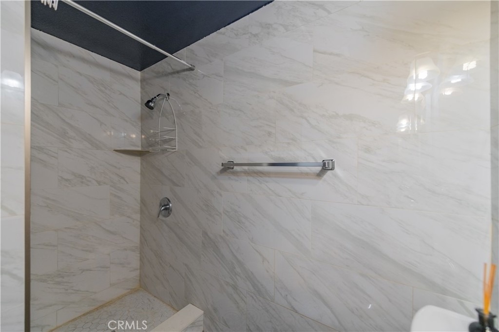 80 Stanford Court - Photo 18