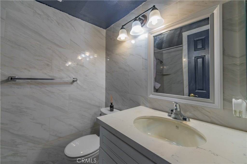 80 Stanford Court - Photo 17