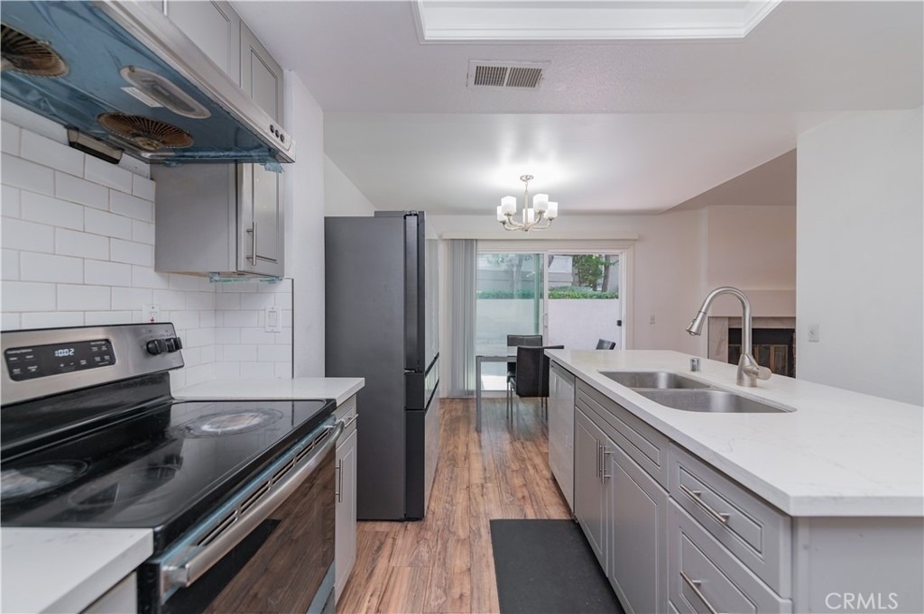 80 Stanford Court - Photo 11