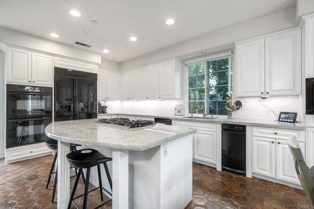 688 Cypress Hills Drive - Photo 8