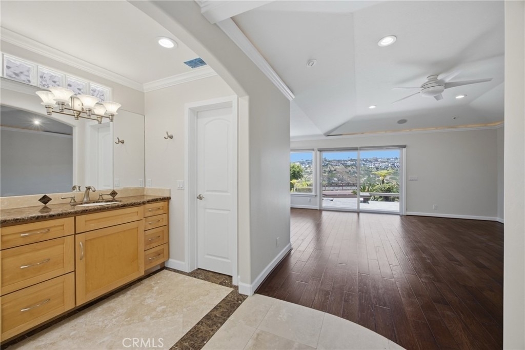 1840 Temple Hills - Photo 24