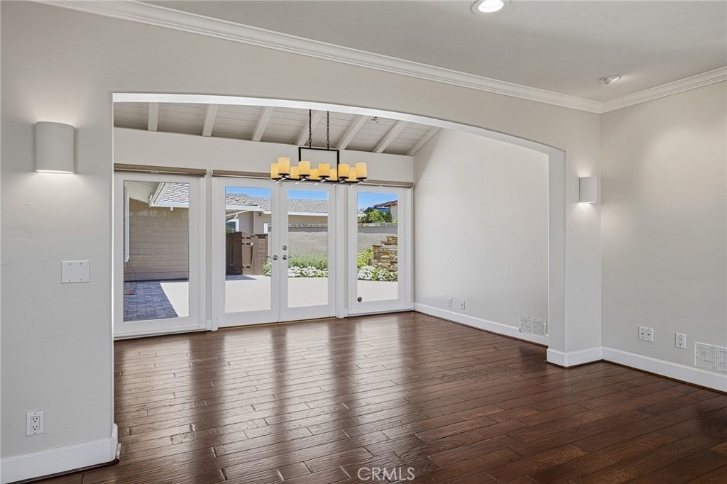 1840 Temple Hills - Photo 7