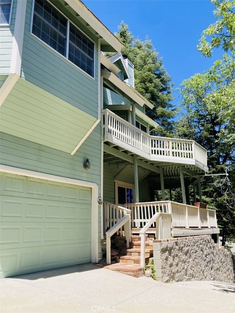 264 Fairway - Photo 1
