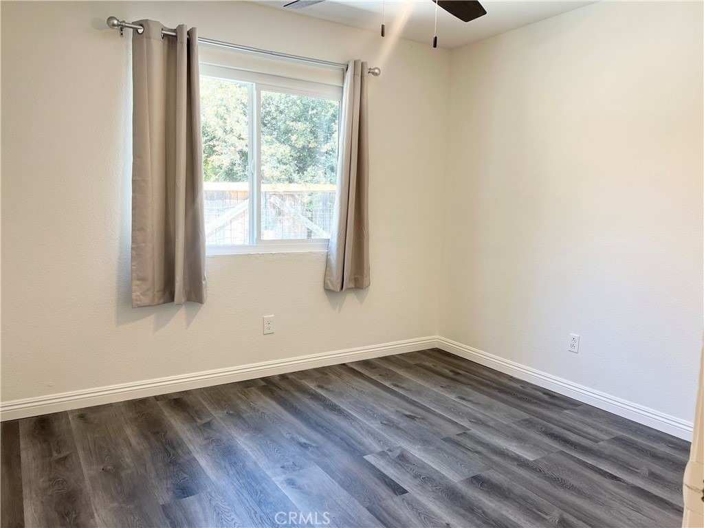 1084 E Evans Street - Photo 13