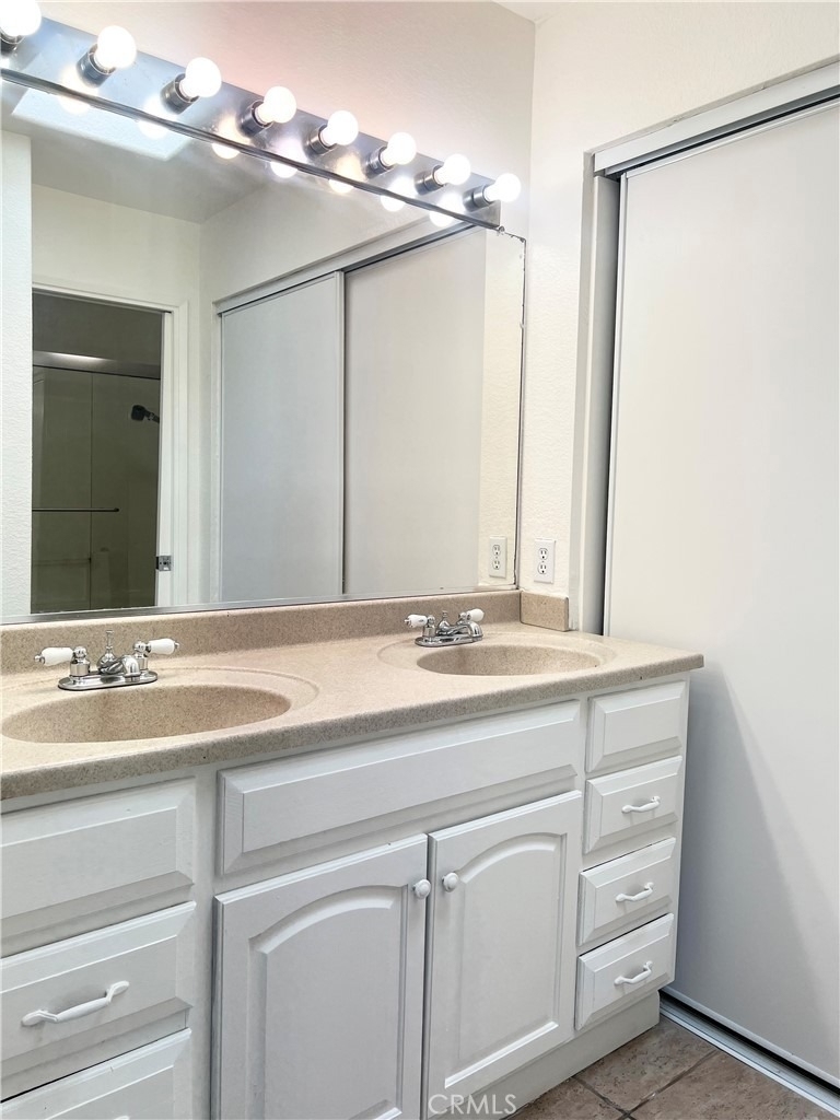 1084 E Evans Street - Photo 17