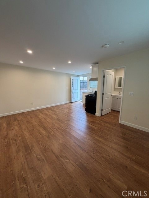 1358 E Harvard Street - Photo 4