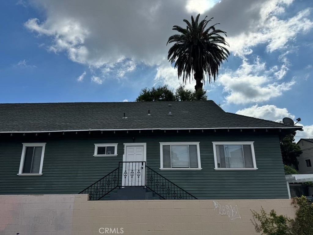 4638 Russell Avenue - Photo 0