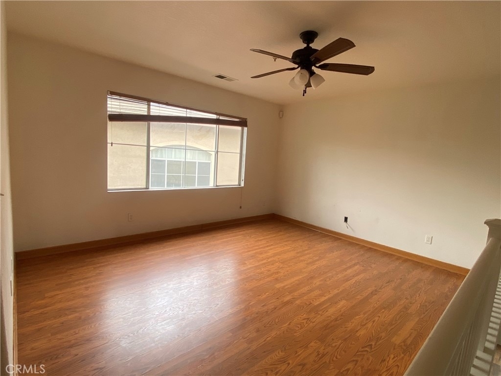 16777 Colonial - Photo 5